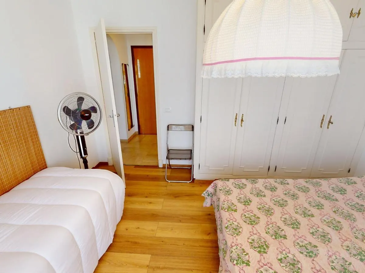 דירה Charmant 3 Pieces Avec Balcon, Apercu Mer, Calme, Proche Plage Et Centre - Menton - Fr-1-196-322 צרפת